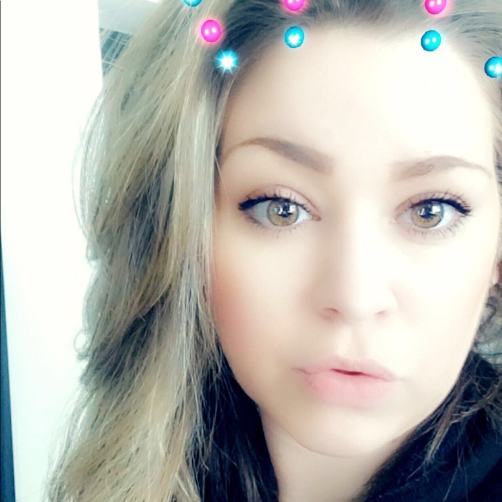 Meet your Posher, Bianca
